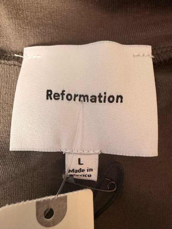 Reformation | Anthropologie | NWT Olive Off-the-Shoulder Azura Knit Top | Sz L - Picture 9 of 12